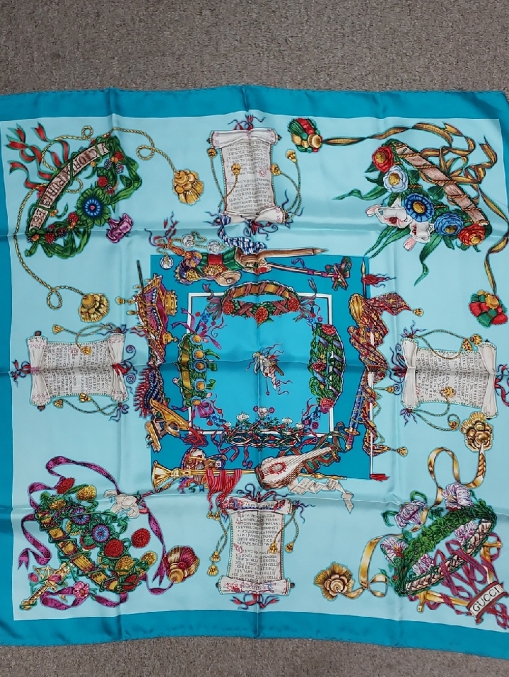 Gucci 100% Silk Square Scarf